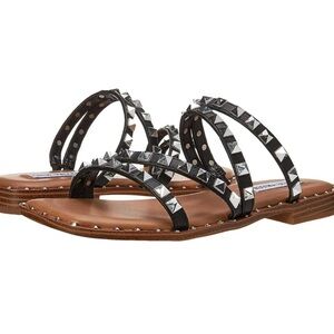 Steve Madden Skyler Studded flat sandals